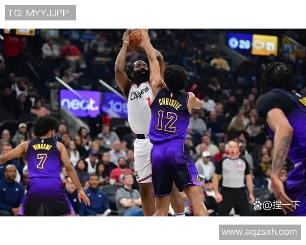 2016年NBA季后赛雷霆对马刺精彩对决比分回顾与分析