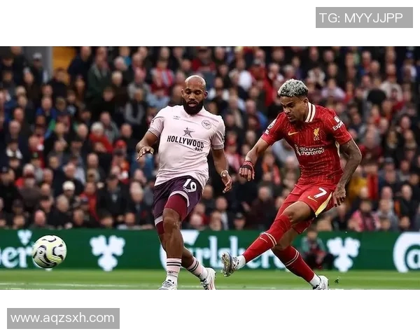 激情对决拜仁与利物浦巅峰对抗赛宣传片震撼来袭